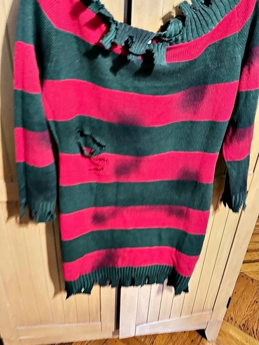 Miss Freddy Krueger sweater dress costume Size large